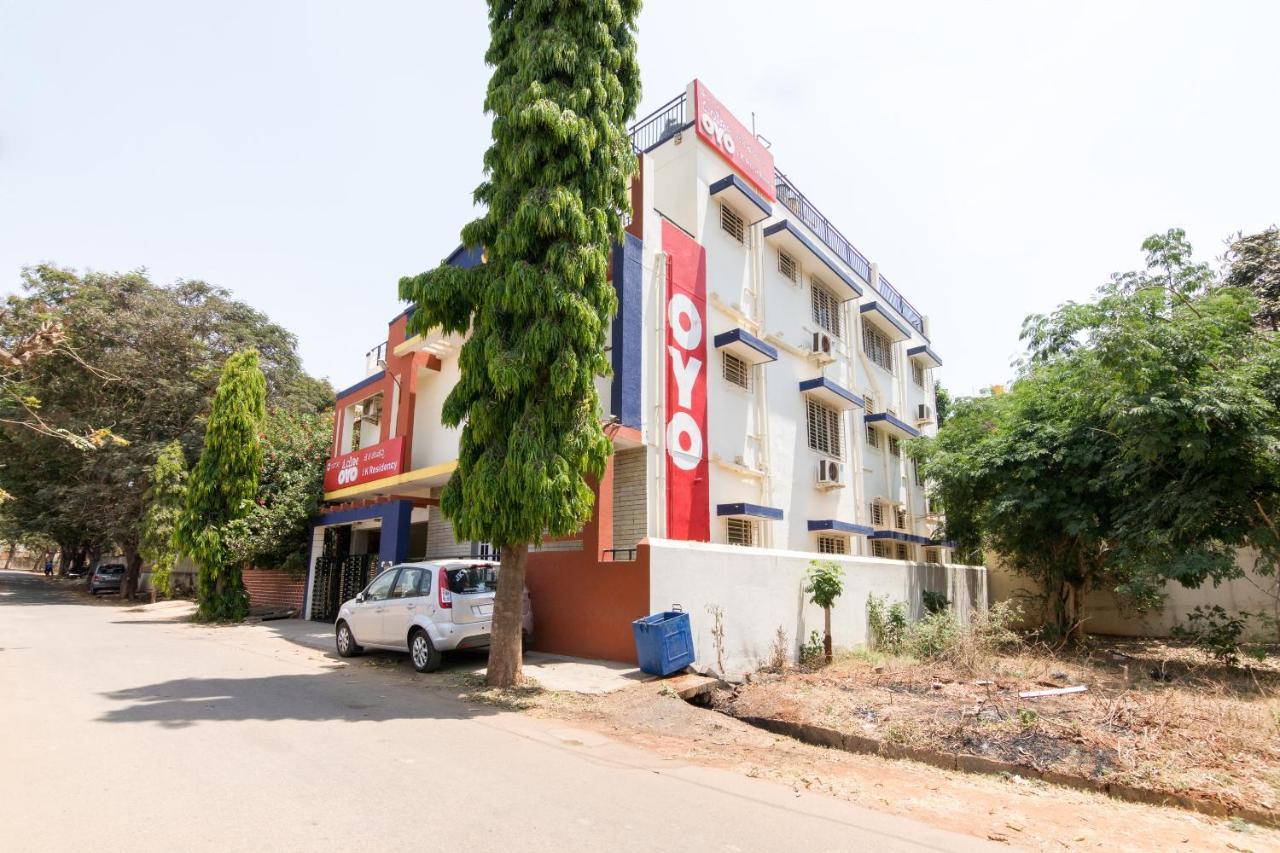 Hotel Super Oyo Jk Residency Kammasandra Exterior foto